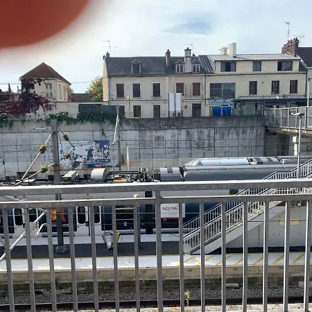 Individuel Pres De Paris * Mantes-la-Jolie