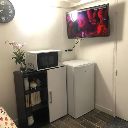 Individuel Pres De Paris Сasa de vacaciones Mantes-la-Jolie